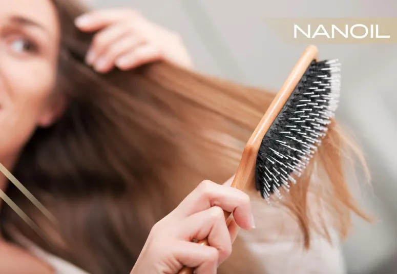 Los secretos de un buen cepillado. ¿Cómo adaptar un cepillo o un peine a cada tipo de cabello?