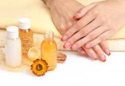 Manicura con aceite ¡Una forma natural de conseguir uñas fuertes y saludables!